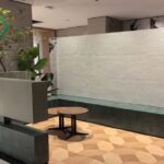 Gilded Plate for Wall Decoration: Luxurious, Durable Accent