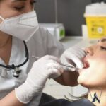 Veneers Frankfurt – Ihr strahlendes Lächeln mit Profis