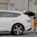 Car rental with driver in Zurich – convenient & reliable transport